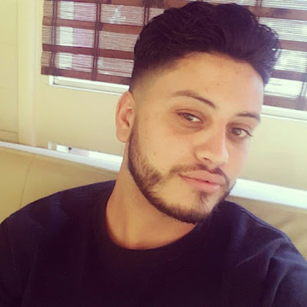 Meet your Posher, Adrian